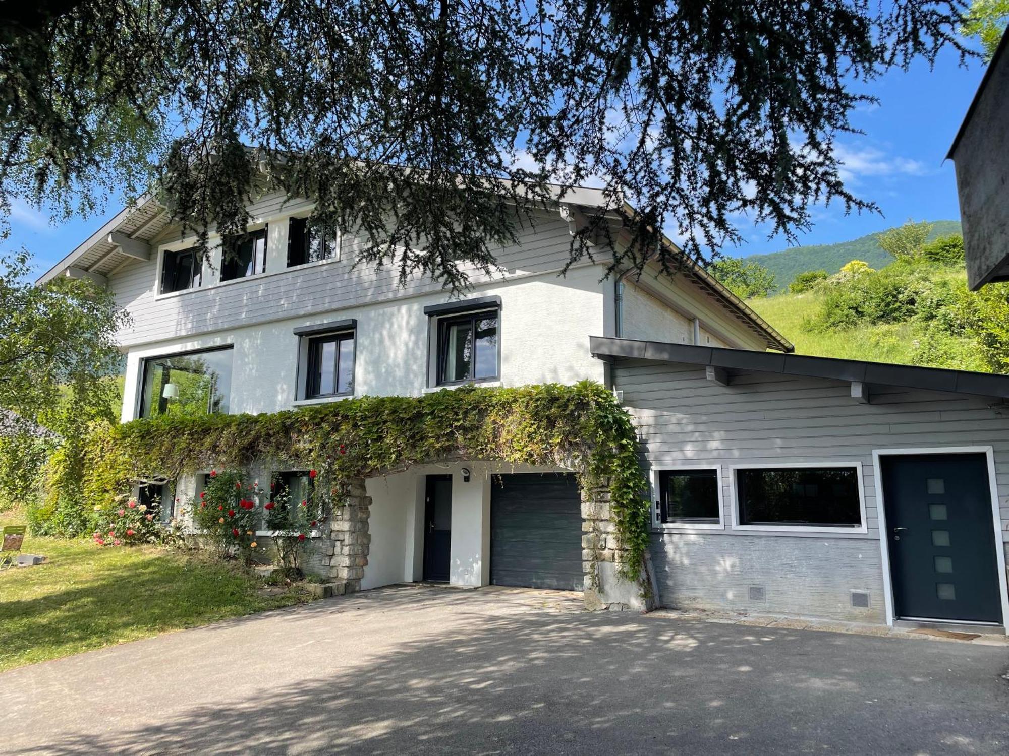 Appartamento Loft Avec Jacuzzi Et Terrasse Prives Sévrier Esterno foto